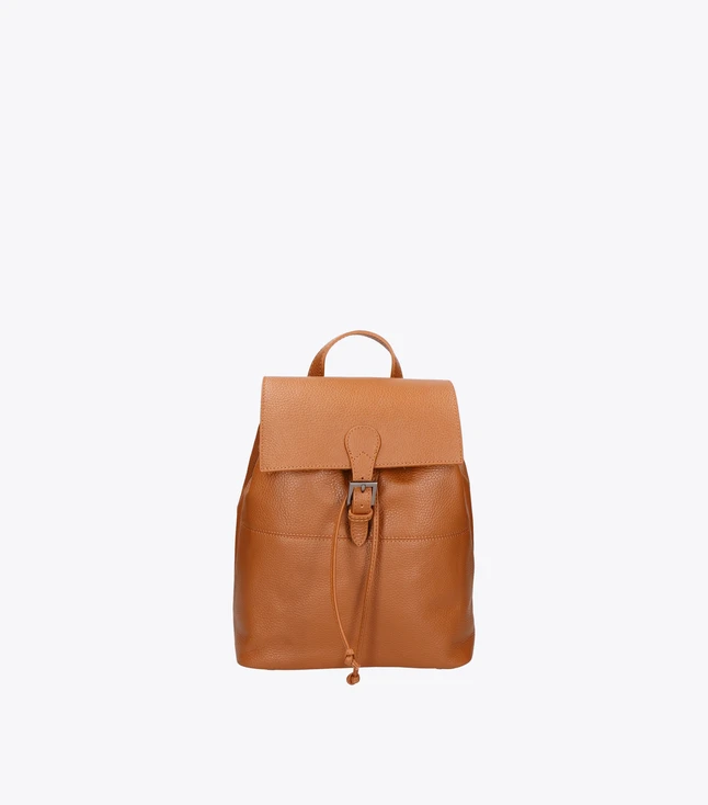 Vintage Leather Backpack for Women with Clip Fastening and Back Pocket
