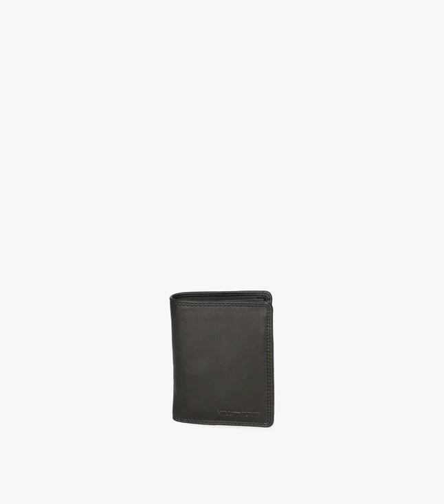 Minimalist Leather Men’s Wallet with Card and Banknote Holder for Daily Use
