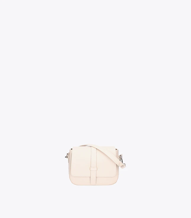 Stylish Italian Leather Shoulder Bag for Women with Multiple Compartments for Daily Use

