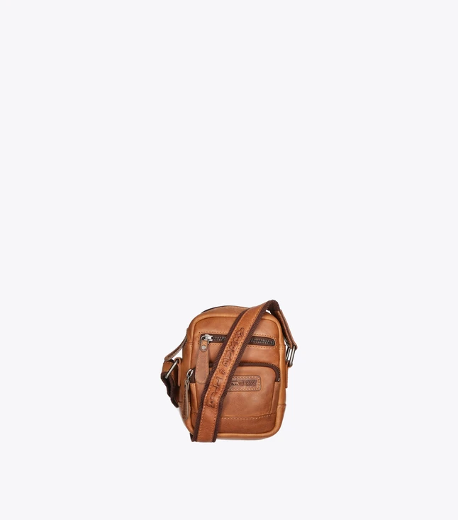 Minimalist Leather Backpack for Men with Multiple Pockets for Daily Use
