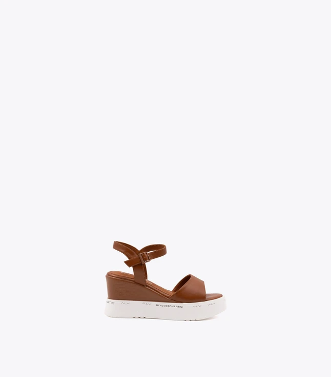 Leather Platform Sandal Ankle Strap Casual Everyday Use