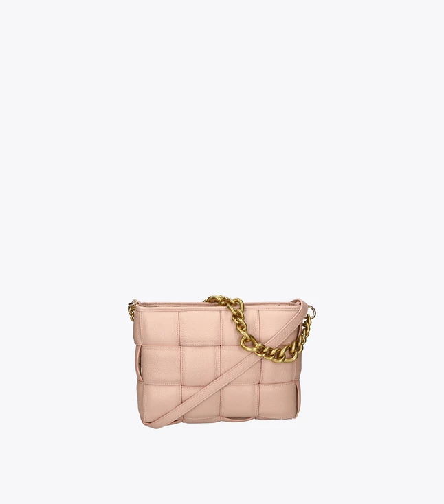 Vintage Leather Woven Women's Shoulder Bag for Travel
