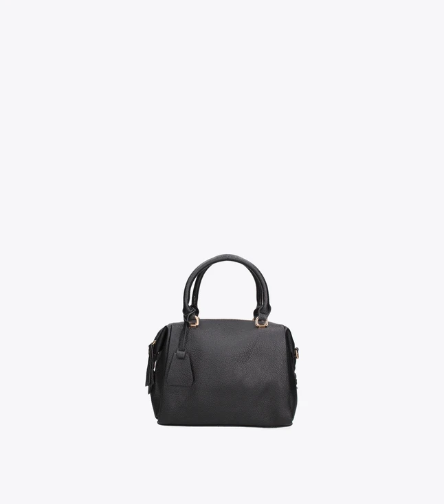 Minimalist Eco-Leather Backpack for Women with Multiple Pockets for Daily Use
