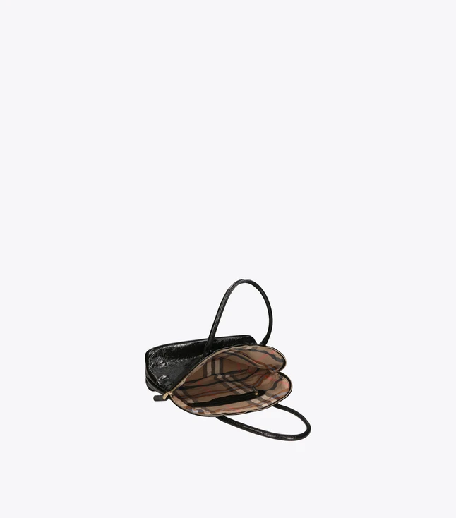 Elegant Leather Duffle Bag for Women with Shoulder Strap for Travel
