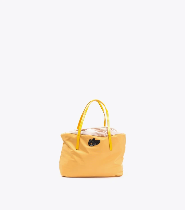 Minimalist Leather Duffle Bag for Women with Multiple Pockets and Removable Handle
