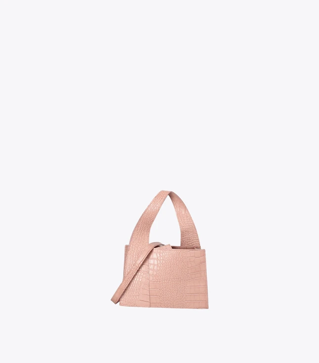 Minimalist Leather Shoulder Bag with Interlocking Closure and Adjustable Strap for Women
