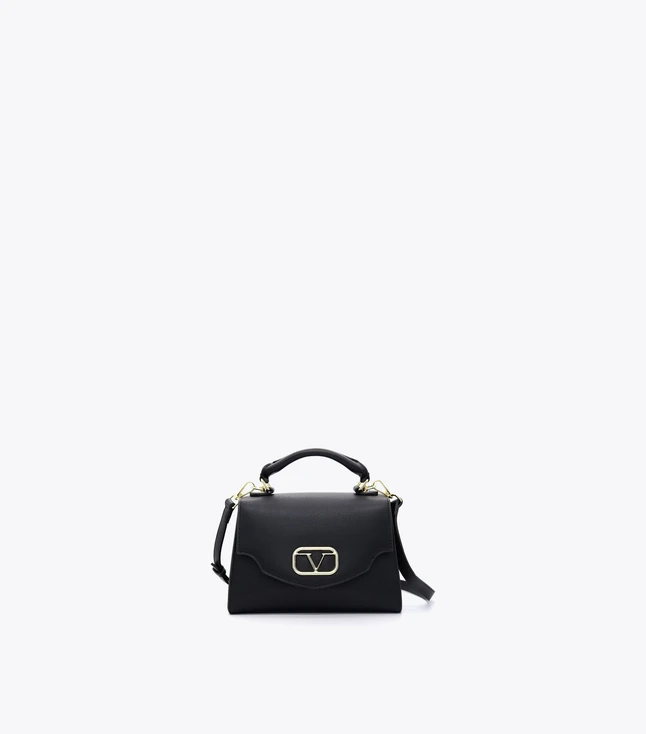 Stylish Italian Leather Crossbody Bag with Chain and Eco-Leather Shoulder Strap for Women
