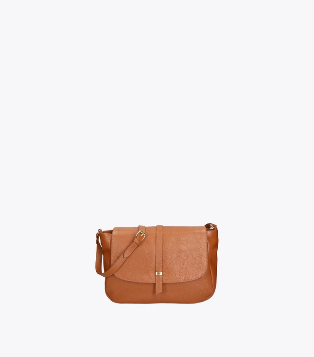 Stylish Italian Leather Tote Bag for Women with Tassel Accent for Daily Use
