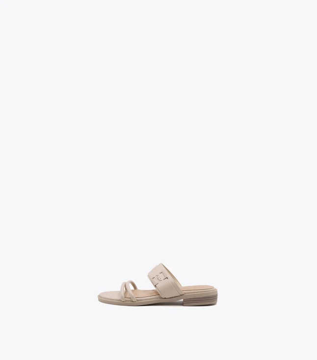 Minimalist Leather Slide Sandal for Everyday Casual Outings