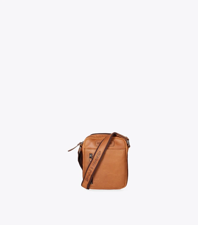 Vintage Leather Crossbody Bag for Men with Multiple Pockets and Adjustable Strap
