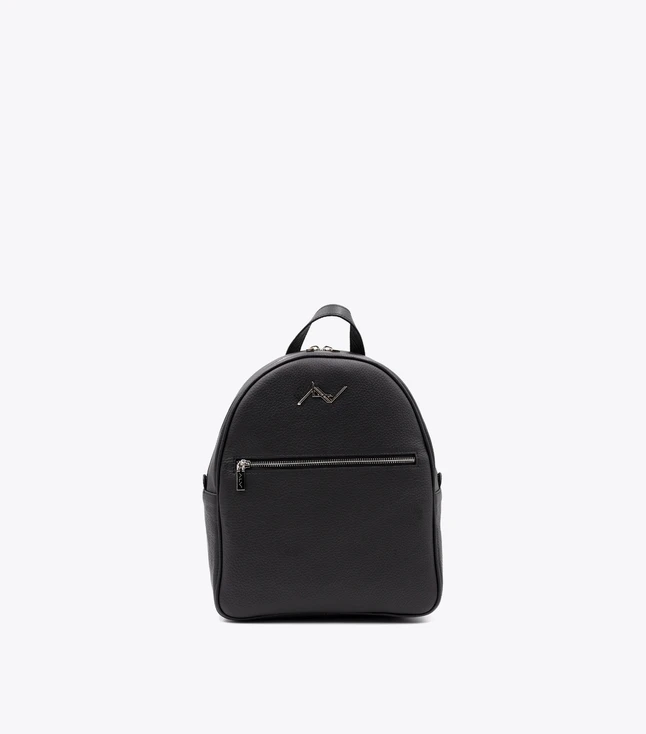 Minimalist Pebbled Leather Backpack for Everyday Use