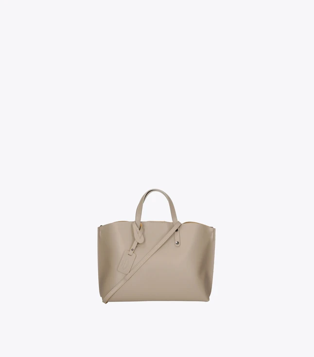 Classic Minimalist Leather Tote for Women Travel
