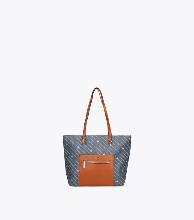 Minimalist Quilted Nylon Shoulder Bag for Women with Zipper Closure
