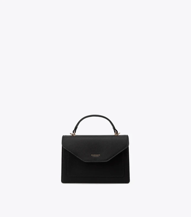 Stylish Italian Leather Crossbody Bag for Men with Multiple Pockets
