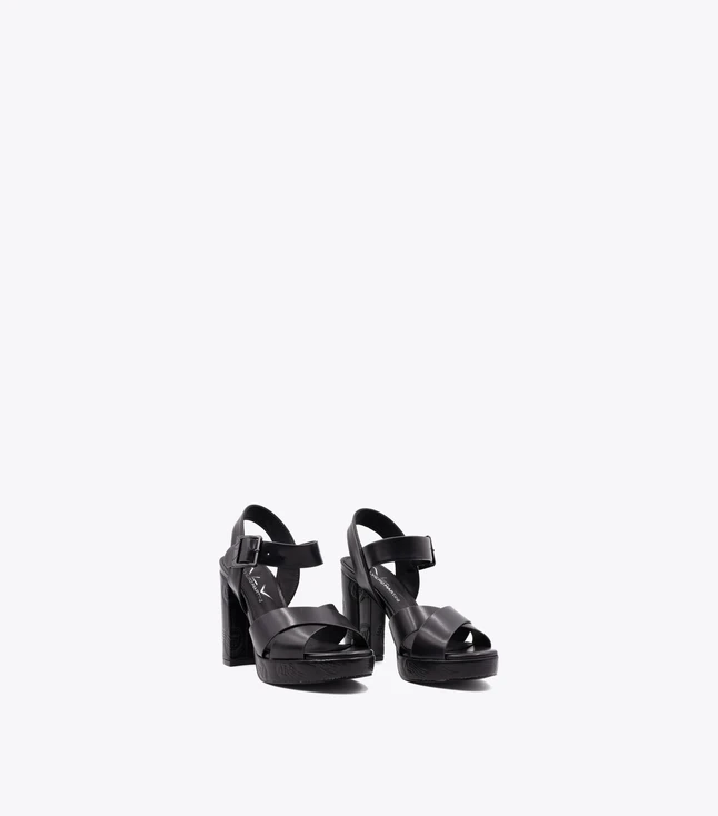 Leather Crisscross Ankle Strap Platform Block Heel Sandal for Evening Out