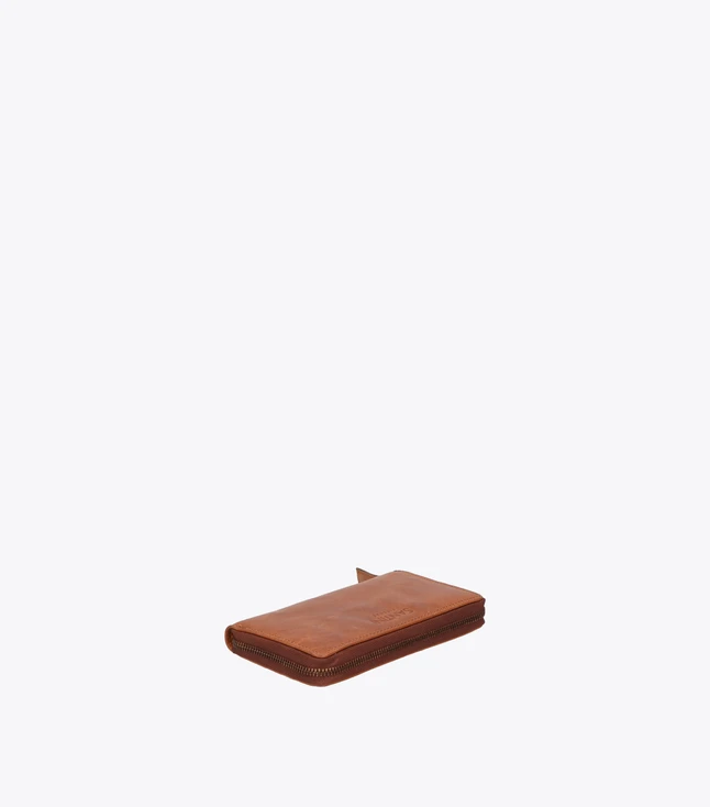 Vintage Leather Male Wallet for Travel with Multiple Pockets
