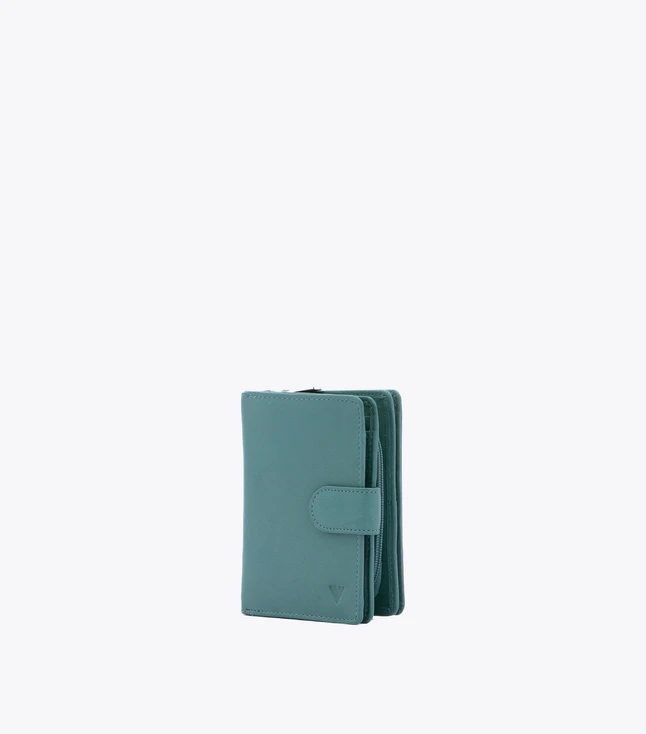 Minimalist Leather Wallet for Card Storage Everyday Essentials