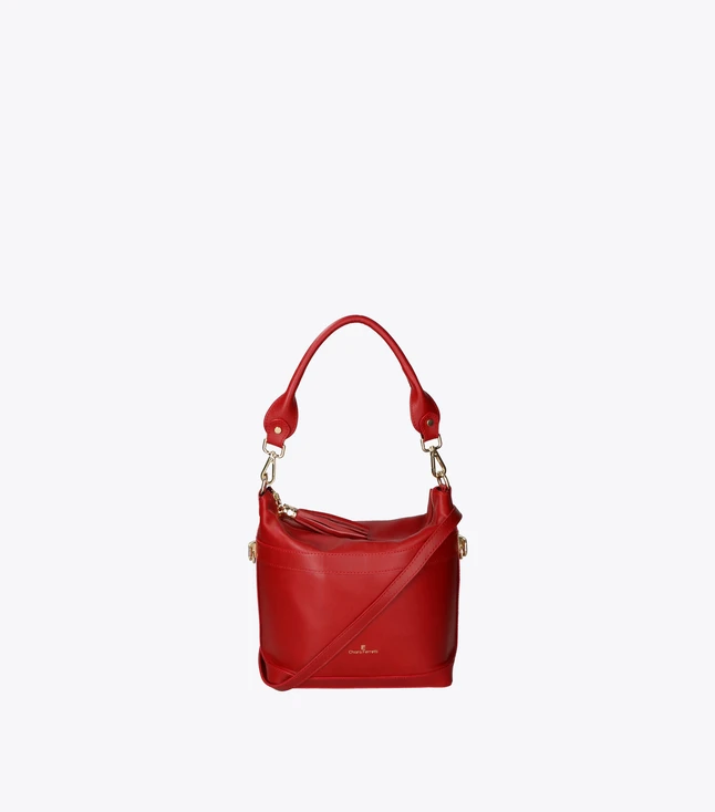Stylish Italian Leather Shoulder Bag with Adjustable Strap and Inner Pockets for Women
