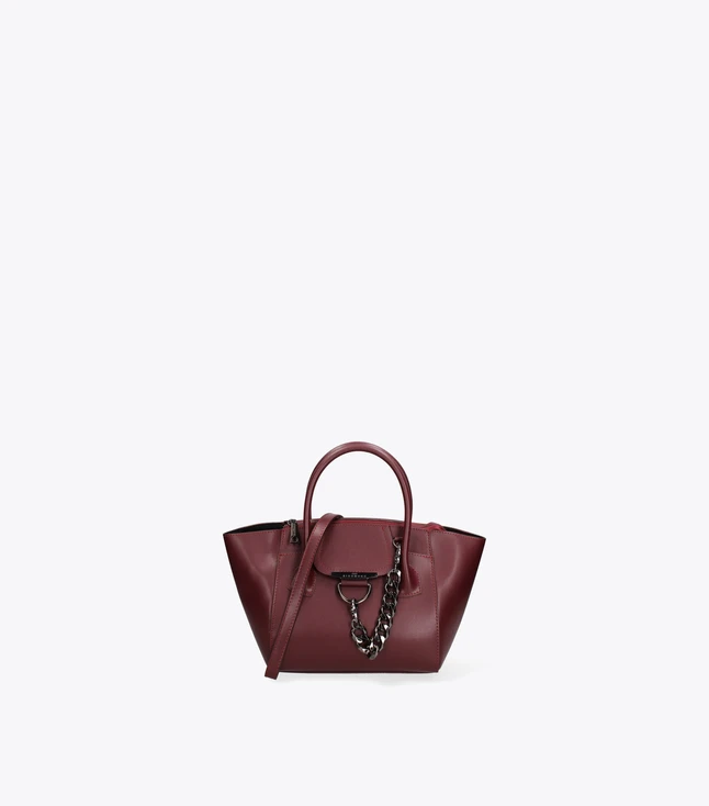 Chic Leather Tote Bag with Chain Strap for Daily Use