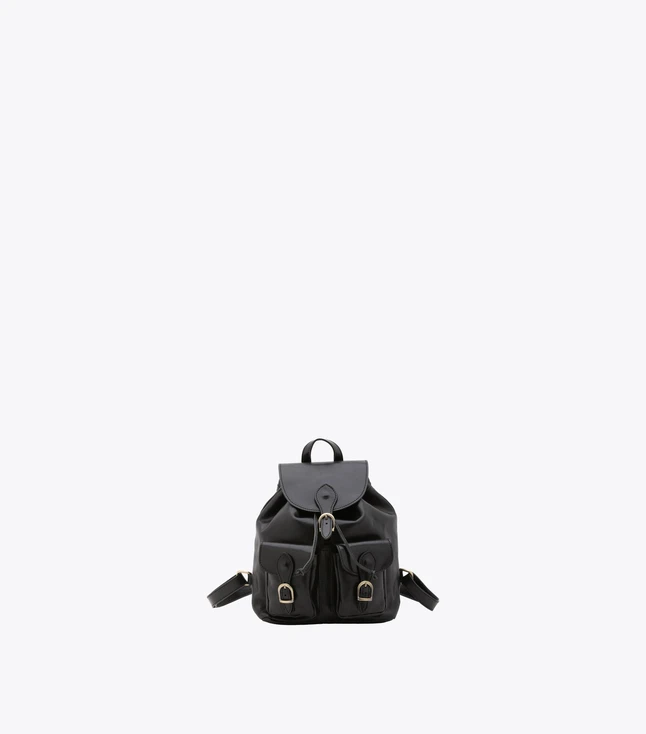 Minimalist Leather Crossbody Bag for Men with Multiple Pockets and Adjustable Strap
