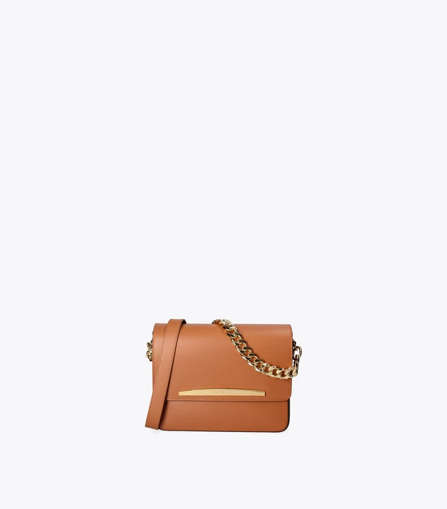 Stylish Italian Leather Shoulder Bag with Chain Handle and Multiple Compartments for Women
