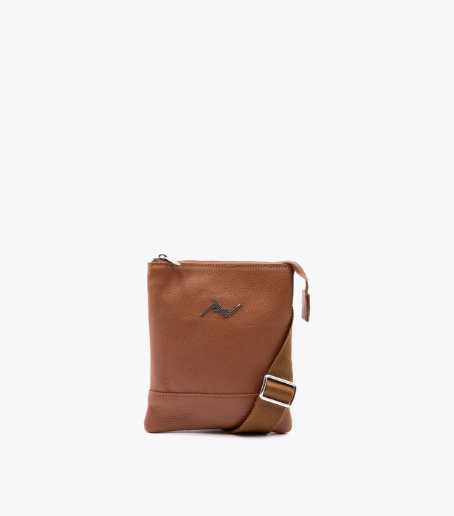 Pebbled Leather Crossbody Bag Minimalist Everyday Essentials
