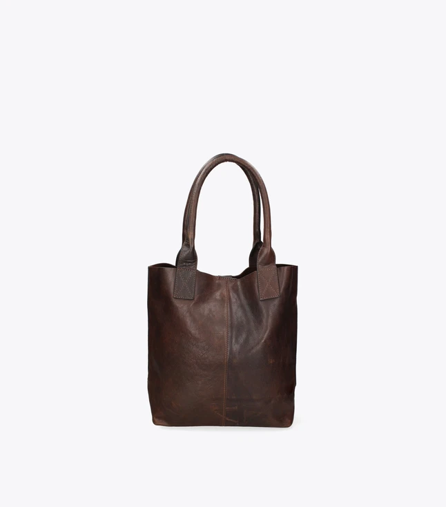 Stylish Italian Leather Shoulder Bag with Adjustable Strap and Multiple Inner Pockets for Women

