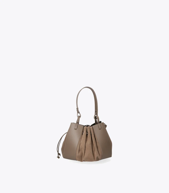Minimalist Leather Shoulder Bag for Women with Magnetic Button Closure and Inner Pockets
