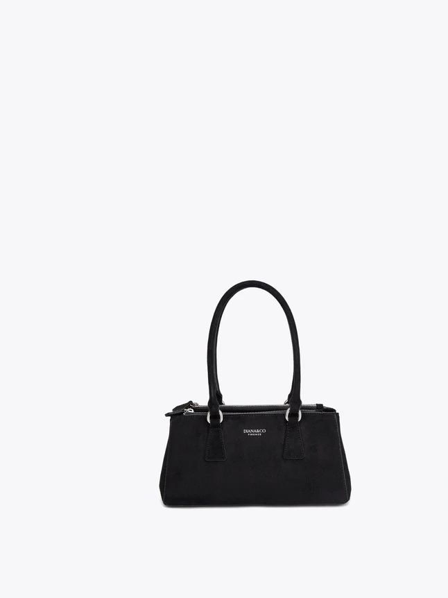 Roomy Vegan Leather Handbag For Casual Wear - Modern Design - Sleek Essential