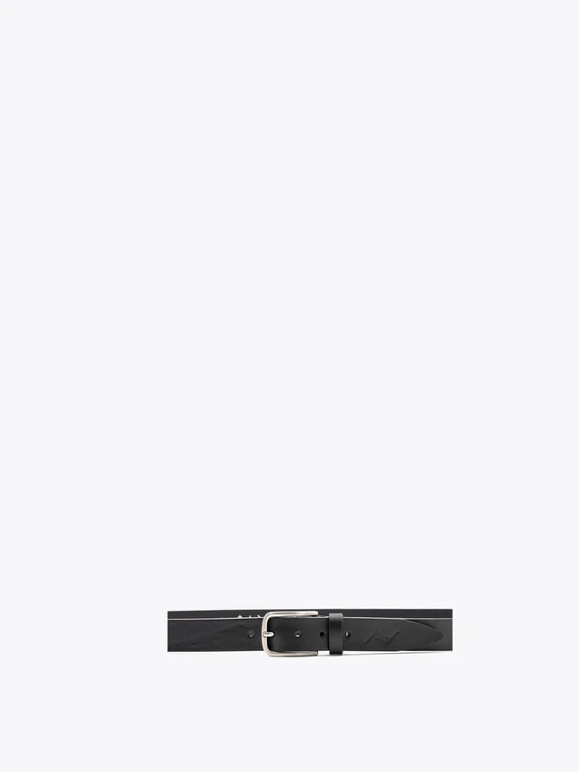 Classic Leather Belt for Everyday Use with Metal Buckle