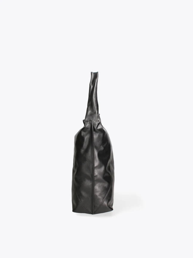 Supple Leather Shoulder Bag Modern Minimalist Everyday Tote