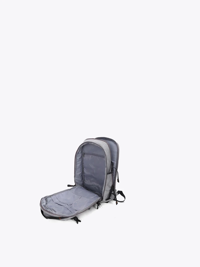 Sleek Durable Fabric Backpack For Urban Commute And Business Travel Essentials