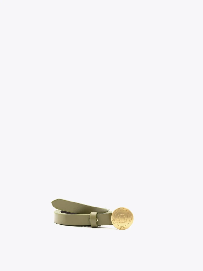 Sleek Slim Leather Belt With Gold Tone Logo Buckle For Refined Everyday Style