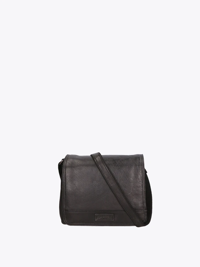 Leather Crossbody Bag Minimalist Style for Everyday Use