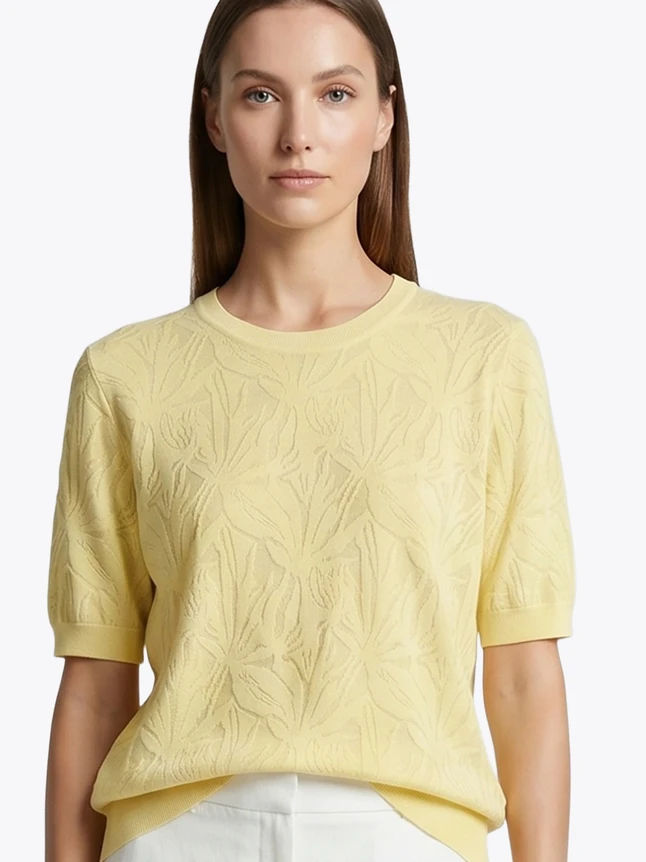 Women's Roomy Knit Top For Daily Wear - Versatile Design - Chic Essential
