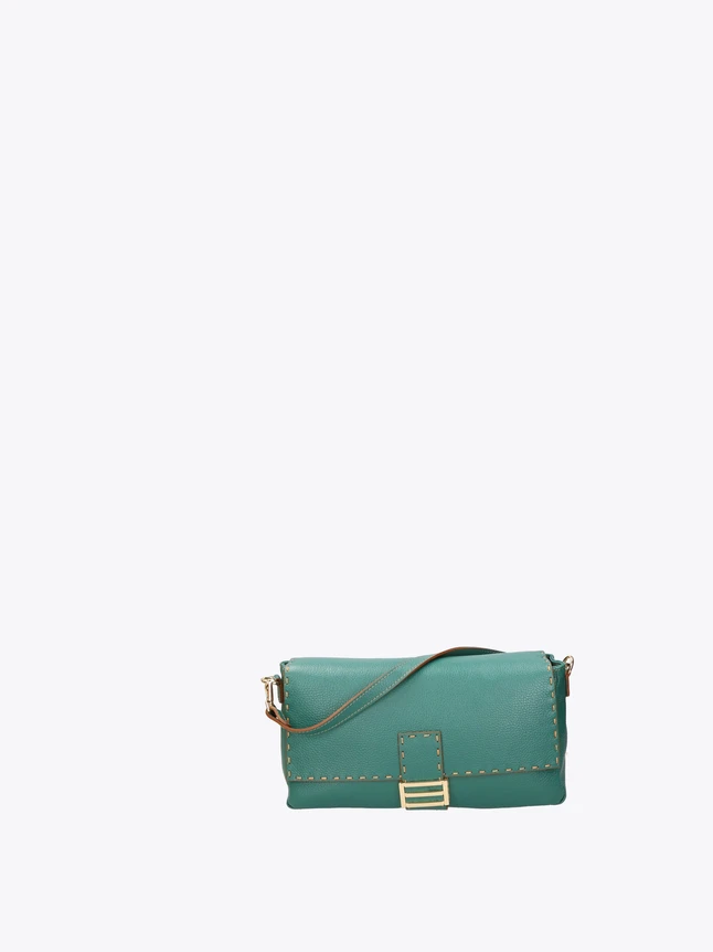 Minimalist Leather Crossbody Bag with Front Buckle for Everyday Use