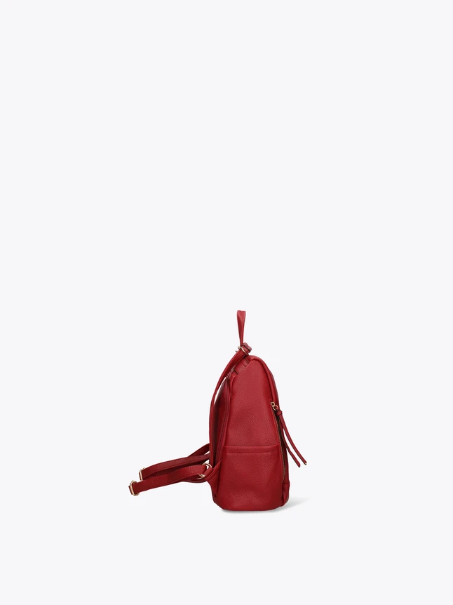Sleek Pebbled Leather Backpack Adjustable Straps Top Handle Everyday Essential