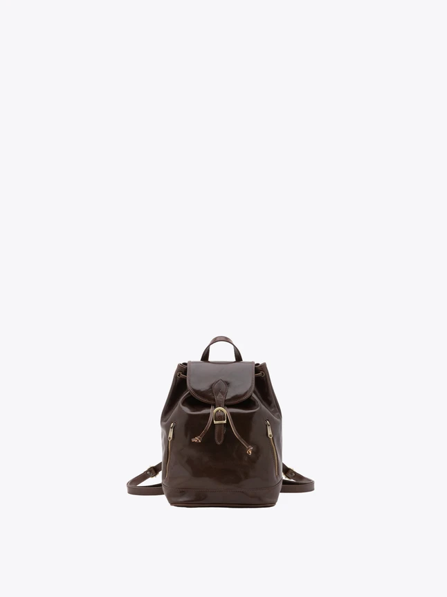 Premium Leather Backpack Top Flap Buckle for Everyday Use