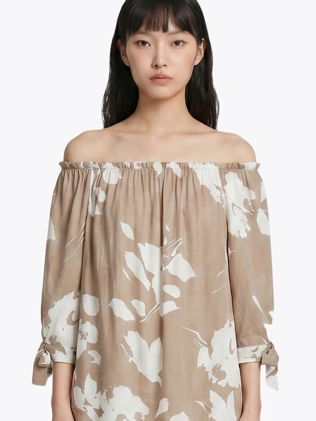 Women's Polished Blouse For Daily Wear - Sleek Design - Contemporary Essential
