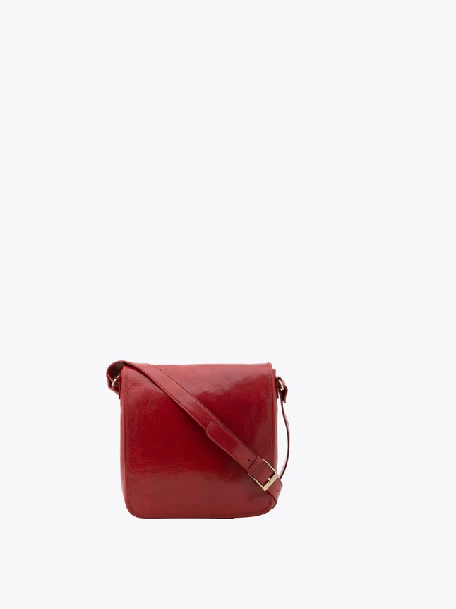 Leather Crossbody Bag Minimalist Style for Everyday Use