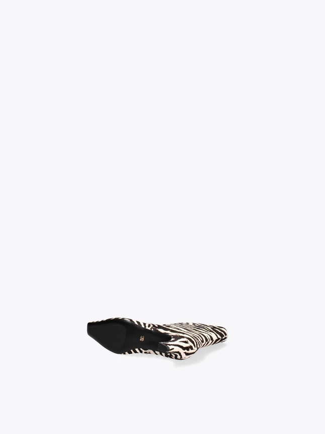 Chic Zebra Print Calf Hair Pointed Toe Fashion Bootie