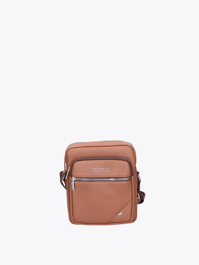 Sleek Leather Crossbody Bag for Everyday Travel