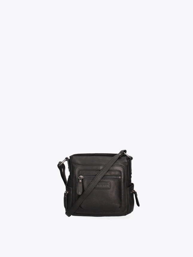 Minimalist Leather Crossbody Bag for Everyday Essentials