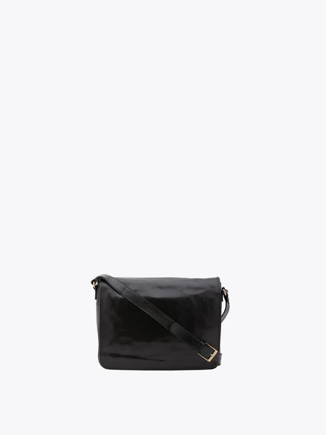 Crossbody Messenger Bag in Patent Leather for Daily Use