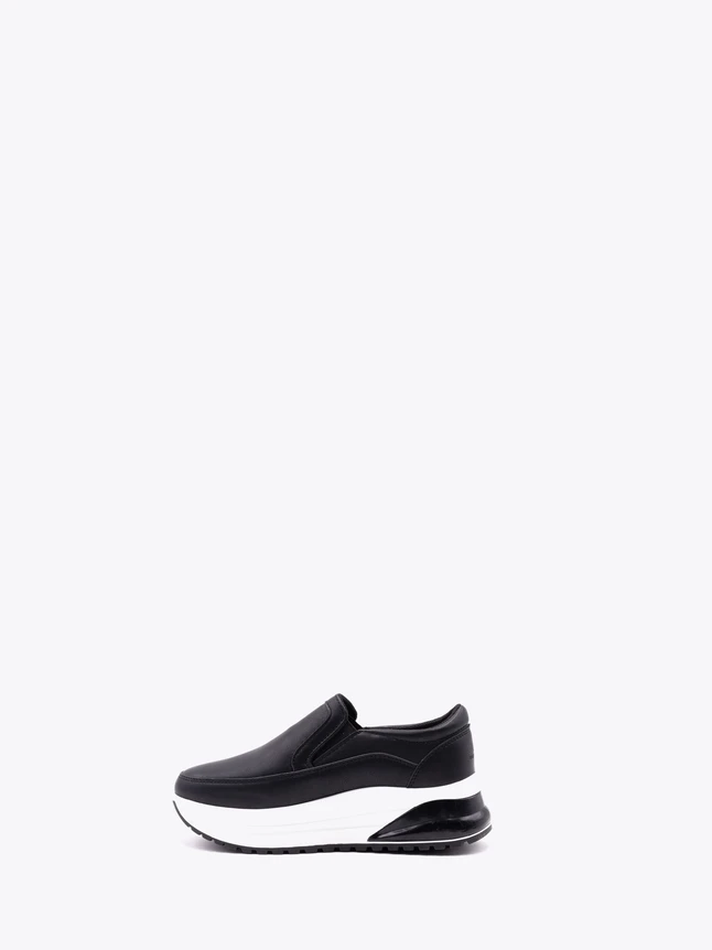 Leather Minimalist Slip on Sneaker Platform Sole for Everyday Comfort