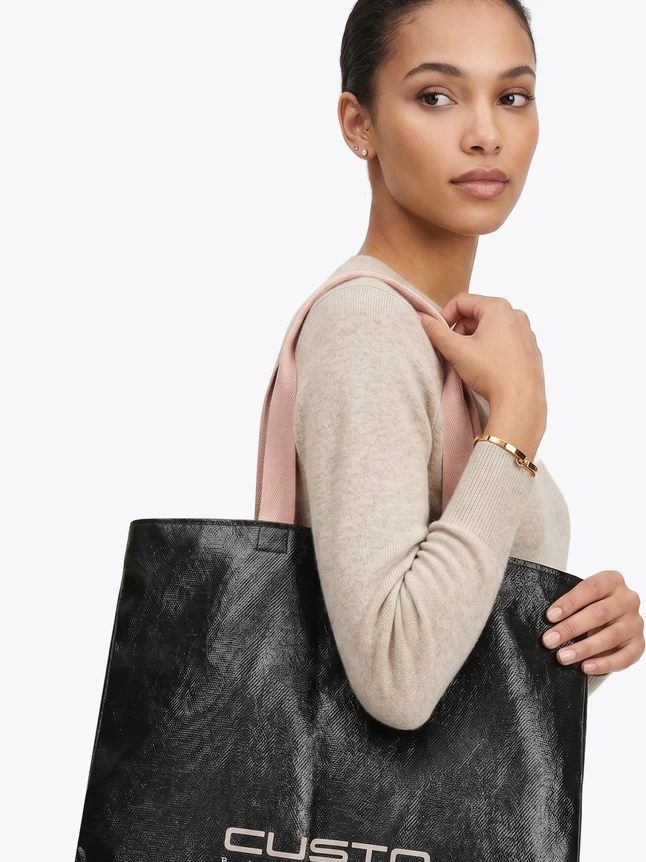 Vegan Leather Tote Bag For Women - Stylish Design - Sleek Design