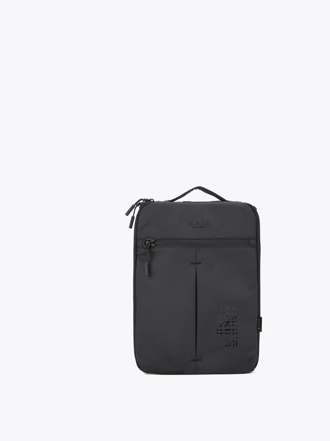 Chic Work Bag In Polyester For Unisex - Sleek Design With Lightweight Shape