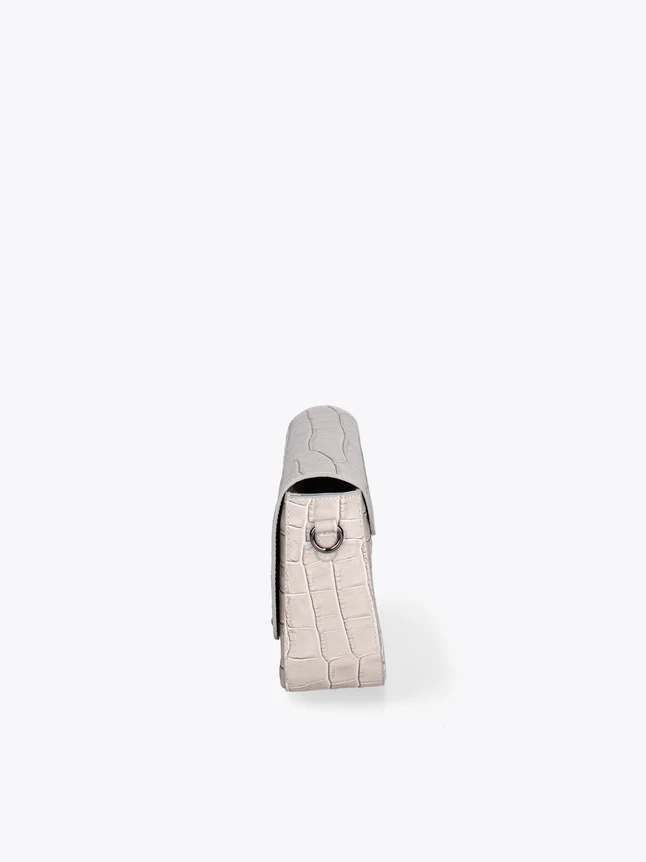Sleek Croc Effect Leather Crossbody Bag for Sophisticated Day to Night Elegance