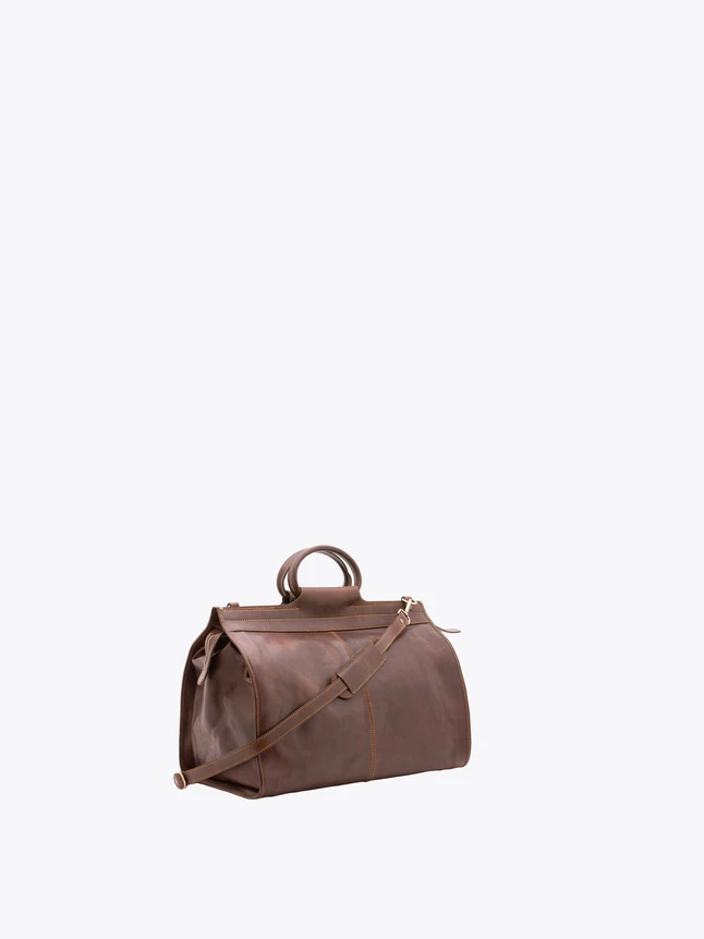 Classic Leather Duffel Bag for Travel And Weekend Getaways