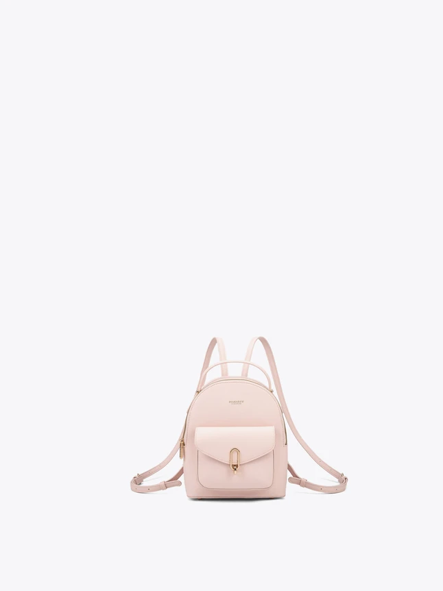 Minimalist Leather Backpacks for Laptop Daily Use